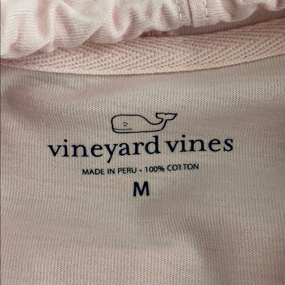 Vineyard Vines Women’s Hooded Tee - Picture 2 of 4